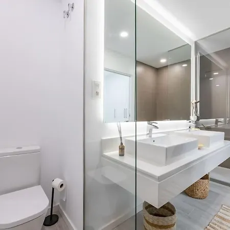 Apartmán Modern 3 Bed Townhouse With Rooftop Terrace Rdr353 Estepona