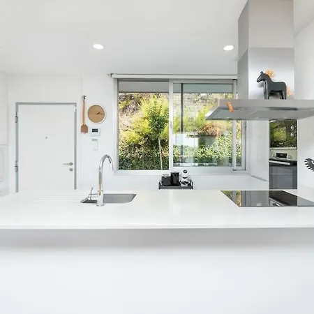 Modern 3 Bed Townhouse With Rooftop Terrace Rdr353 * Estepona