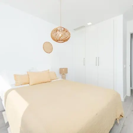 Apartmán Modern 3 Bed Townhouse With Rooftop Terrace Rdr353 *