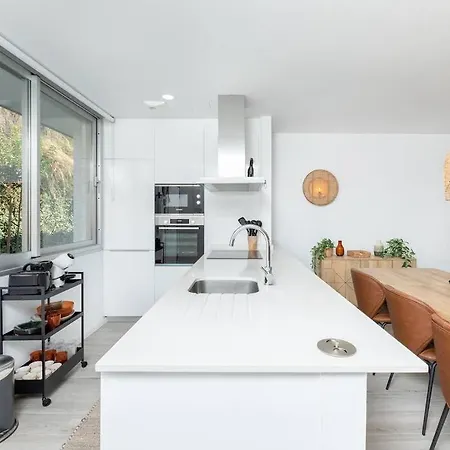 Modern 3 Bed Townhouse With Rooftop Terrace Rdr353