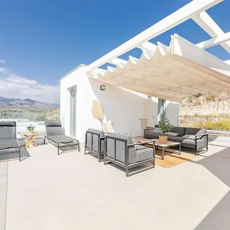 Apartmán Modern 3 Bed Townhouse With Rooftop Terrace Rdr353 Estepona